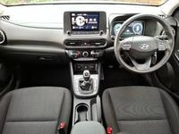 Used Hyundai Kona SE 120 HP (88 kW) 2022 White SUV