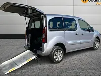 Used Citroën Berlingo Feel 100 HP (73 kW) 2016 Grey MPV