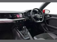 Usado Audi A1 S-Line 147 HP (108 kW) 2023 Vermelho SUV
