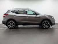 Used Nissan Qashqai S 131 HP (96 kW) 2016 Grey SUV