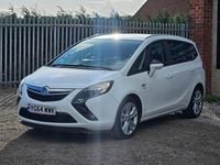 Used Vauxhall Zafira SRi 170 HP (125 kW) 2014 White MPV