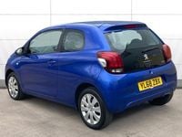 Begagnad Peugeot 108 Active 72 HK (52 kW) 2021 Halvkombi