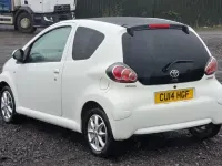 Used Toyota Aygo 2014 White Hatchback