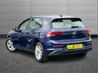 Used VW Golf VIII Life 110 HP (80 kW) 2021 Blue Hatchback