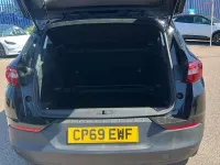 Used Vauxhall Grandland X 131 HP (96 kW) 2019 Black SUV