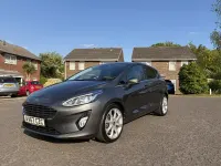 Używany Ford Fiesta Titanium 100 KM (73 kW) 2017 Szary Hatchback