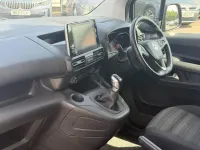Used Vauxhall Combo S 100 HP (73 kW) 2019 Blue MPV