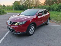 Used Nissan Qashqai Acenta Premium 2014 Red SUV