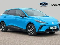 Usado MG MG4 EV Trophy 150 kW (204 HP) 2024 Azul Citadino