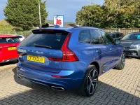 Used Volvo XC60 R-Design 194 HP (142 kW) 2021 Blue SUV