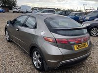 Used Honda Civic ES 138 HP (101 kW) 2006 Grey Hatchback