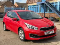 Used Kia Ceed 2015 Red Hatchback