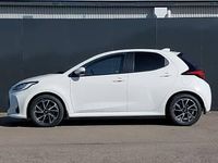 Used Toyota Yaris Hybrid Design 116 HP (85 kW) 2021 White Hatchback