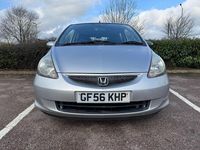 Used Honda Jazz SE 81 HP (59 kW) 2006 Silver Hatchback