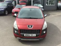 Used Peugeot 3008 Style 112 HP (82 kW) 2013 Red Estate