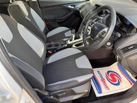 Used Ford Focus Zetec 115 HP (84 kW) 2013 Silver Hatchback