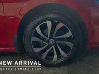 Używany VW Golf VIII Active 150 KM (110 kW) 2022 Czerwony Hatchback