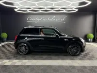 Używany Mini Cooper Hatch 136 KM (100 kW) 2018 Czarny Hatchback