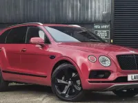 Used Bentley Bentayga 608 HP (447 kW) 2018 Red SUV