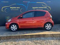 Used Toyota Aygo 68 HP (50 kW) 2013 Orange Hatchback