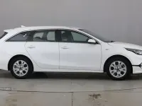 Used Kia Ceed 138 HP (101 kW) 2025 White Hatchback