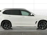 Used BMW X5 M Sport 333 HP (244 kW) 2019 White SUV