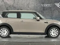 Used Mini ONE Classic 102 HP (75 kW) 2022 Grey Hatchback