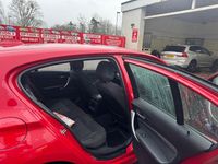 Used BMW 120 2011 Red Hatchback