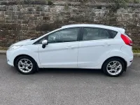 Used Ford Fiesta Zetec 82 HP (60 kW) 2012 White Hatchback