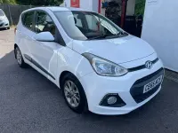 Used Hyundai i10 Premium 67 HP (49 kW) 2015 White Hatchback