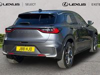 Usado Lexus LBX 136 CV (100 kW) 2025 Gris SUV
