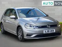 Used VW Golf VII SE 128 HP (94 kW) 2018 Silver Hatchback