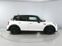 Used Mini Cooper Classic 134 HP (98 kW) 2023 White Hatchback