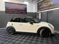 Used Mini Cooper S Hatch 2017 White Hatchback