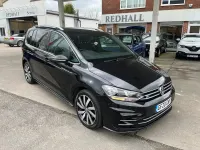 Used VW Touran R-line 150 HP (110 kW) 2020 Black MPV