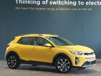 Used Kia Stonic 99 HP (72 kW) 2023 Yellow SUV