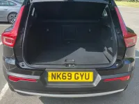 Used Volvo XC40 Momentum 163 HP (119 kW) 2019 Black SUV