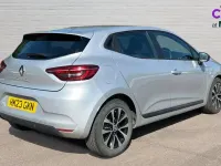 Used Renault Clio Evolution 90 HP (66 kW) 2023 Silver Hatchback