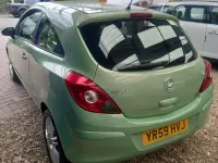 Used Vauxhall Corsa Design Edition 90 HP (66 kW) 2009 Green Hatchback