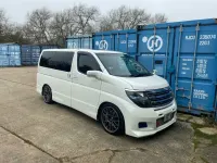 Used Nissan Elgrand 240 HP (176 kW) 2018 White MPV