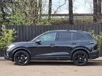 Used VW Tiguan R-line 150 HP (110 kW) 2024 Black SUV