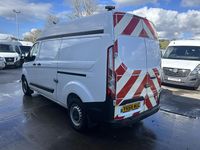 Begagnad Ford Transit Custom 130 HK (95 kW) 2018 Vit Van