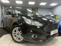 Begagnad Ford S-MAX Titanium 150 HK (110 kW) 2016 Svart Minibuss
