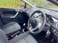 Used Ford Fiesta Zetec 82 HP (60 kW) 2011 Black Hatchback