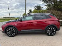 Used Vauxhall Grandland X Business 300 HP (220 kW) 2020 Red SUV