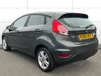 Używany Ford Fiesta Zetec 101 KM (74 kW) 2016 Szary Hatchback