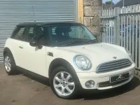 Used Mini Cooper Hatch 120 HP (88 kW) 2007 White Hatchback