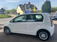 Usado VW up! high up! 75 HP (55 kW) 2014 Branco Citadino