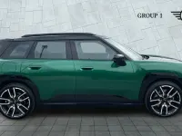 Used Mini Aceman Sport 135 kW (184 HP) 2025 Green SUV