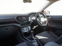 Used VW T-Cross SE 95 HP (69 kW) 2020 SUV